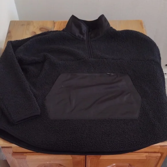 Tuckernuck Sport Black Fleece Cady Quarter Zip Pullover Size M/L SOLD - Picture 2 of 16